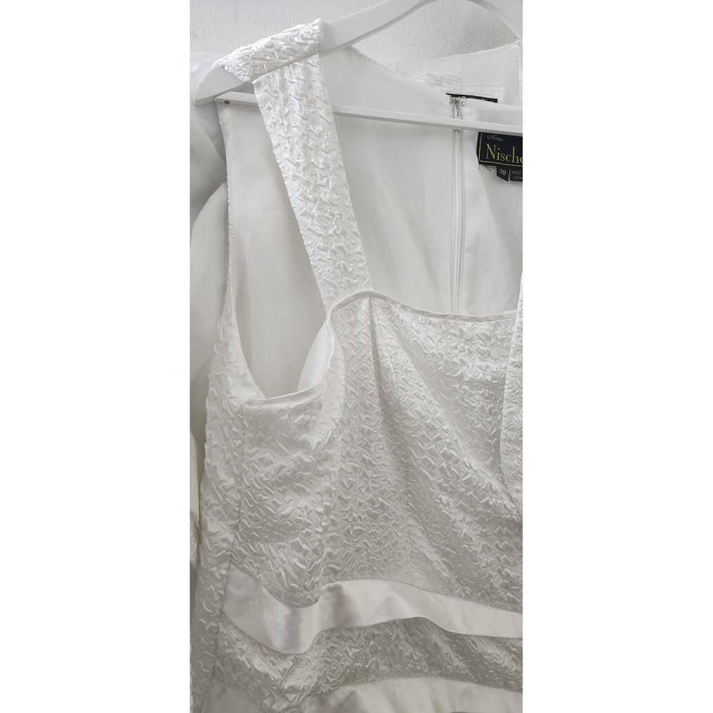 Nina Nischelle White Textured Matelasse Dress and Blazer Set Floral Applique 20 - Picture 7 of 12